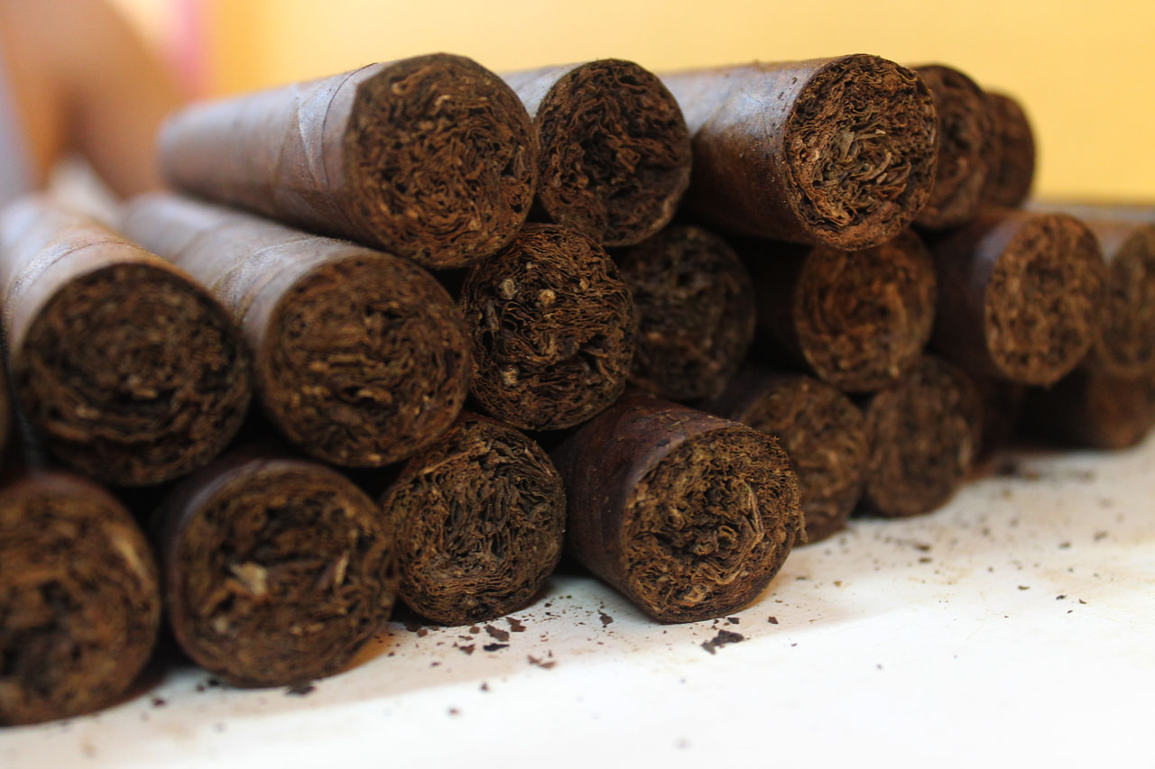 The Making of Cigars - Felix Assouline Cigars